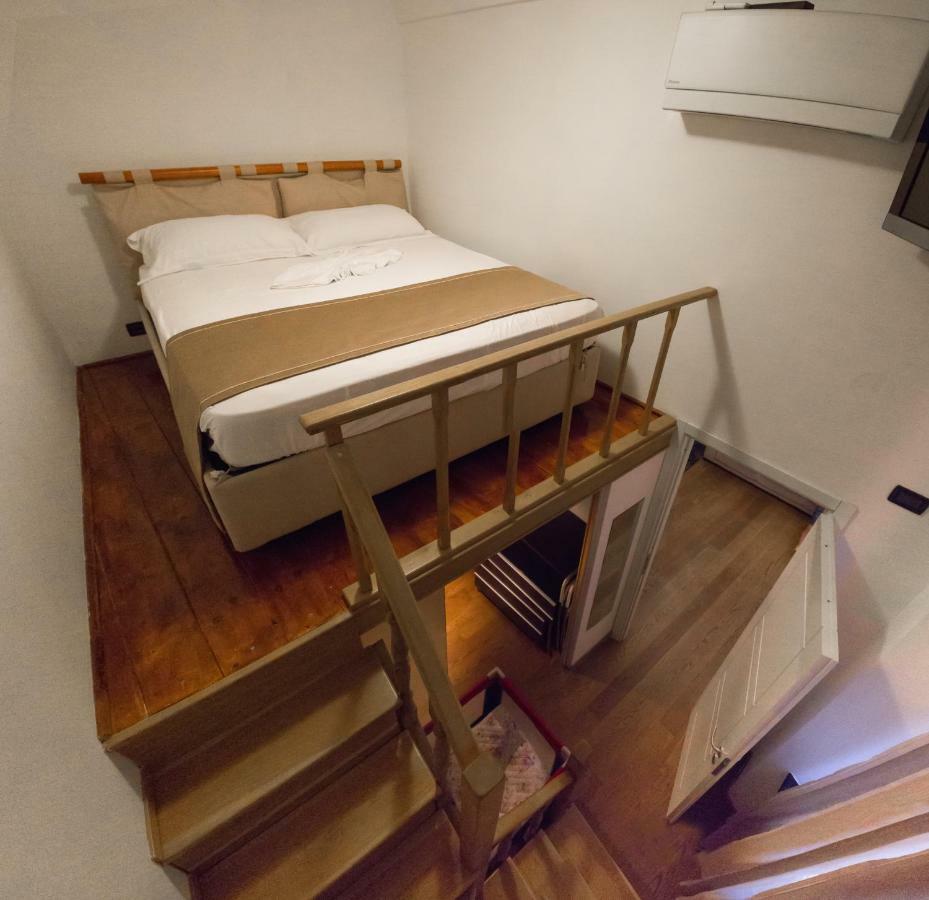 Triangolo D'oro Apartment Genua